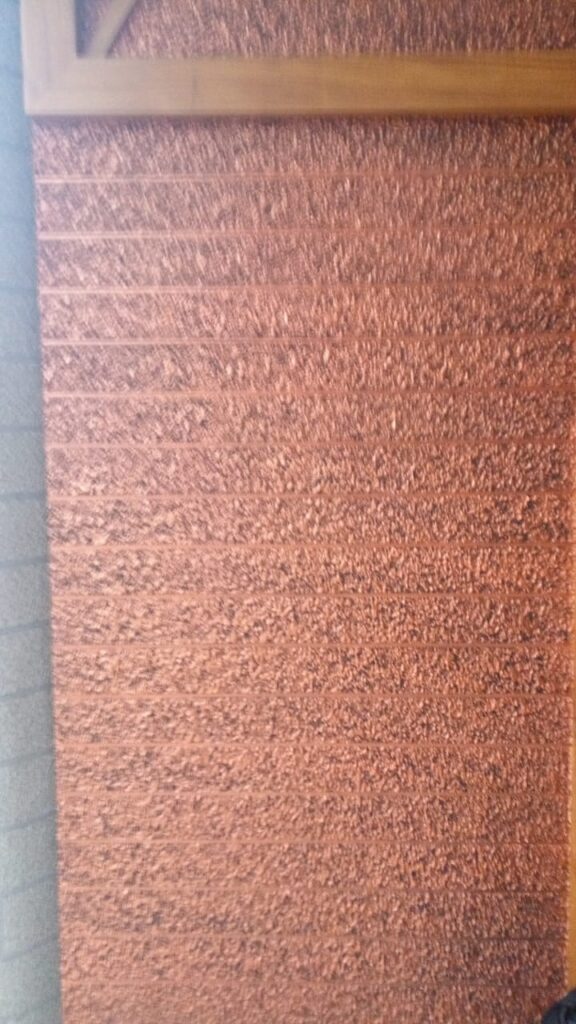 Exterior textured wall pattern